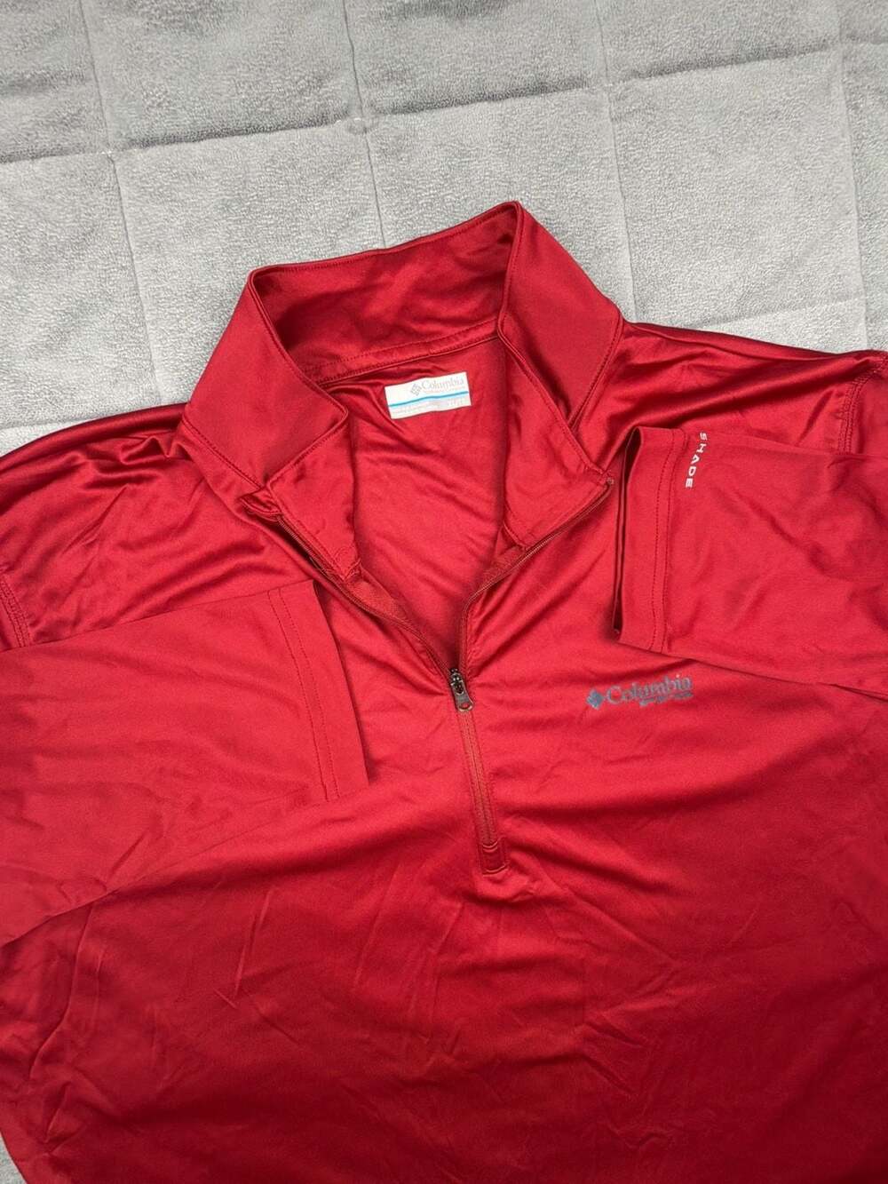 Columbia Red Long Sleeve Quarter Zip Pullover Omni-Shade